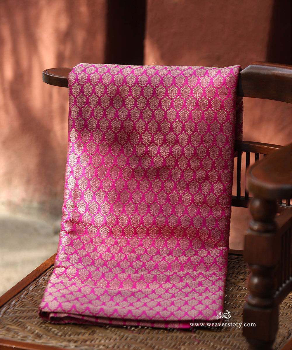 Hot_Pink_Handloom_Katan_Silk_Kimkhab_Banarasi_Fabric_With_Small_Flower_WeaverStory_01