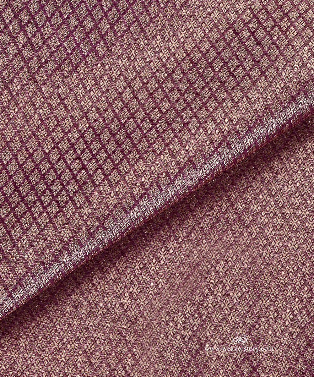 Purple_Handloom_Pure_Katna_Silk_With_Tissue_Kimkhab_Banarasi_Fabric_Barfi_Motif_WeaverStory_04