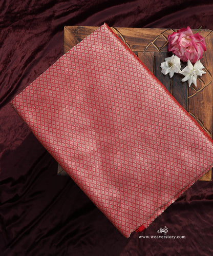 Red_Handloom_Pure_Katna_Silk_With_Tissue_Kimkhab_Banarasi_Fabric_Barfi_Motif_WeaverStory_01