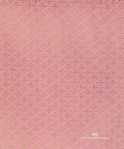 Pink_Handloom_Pure_Katna_Silk_With_Tissue_Kimkhab_Banarasi_Fabric_Barfi_Motif_WeaverStory_03