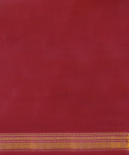 Bottle Green Handloom Plain Pure Silk Kanjivaram Saree With Wine Border