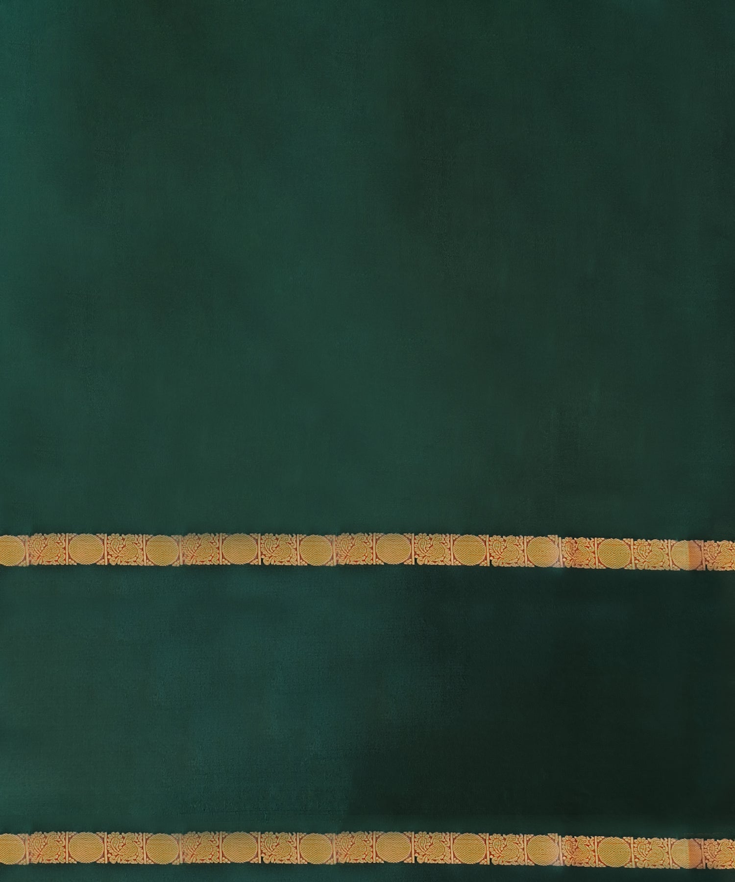 Bottle Green Handloom Pure Silk Kanjivaram Saree With Allover Horizontal Golden Zari Lines And Golden Border