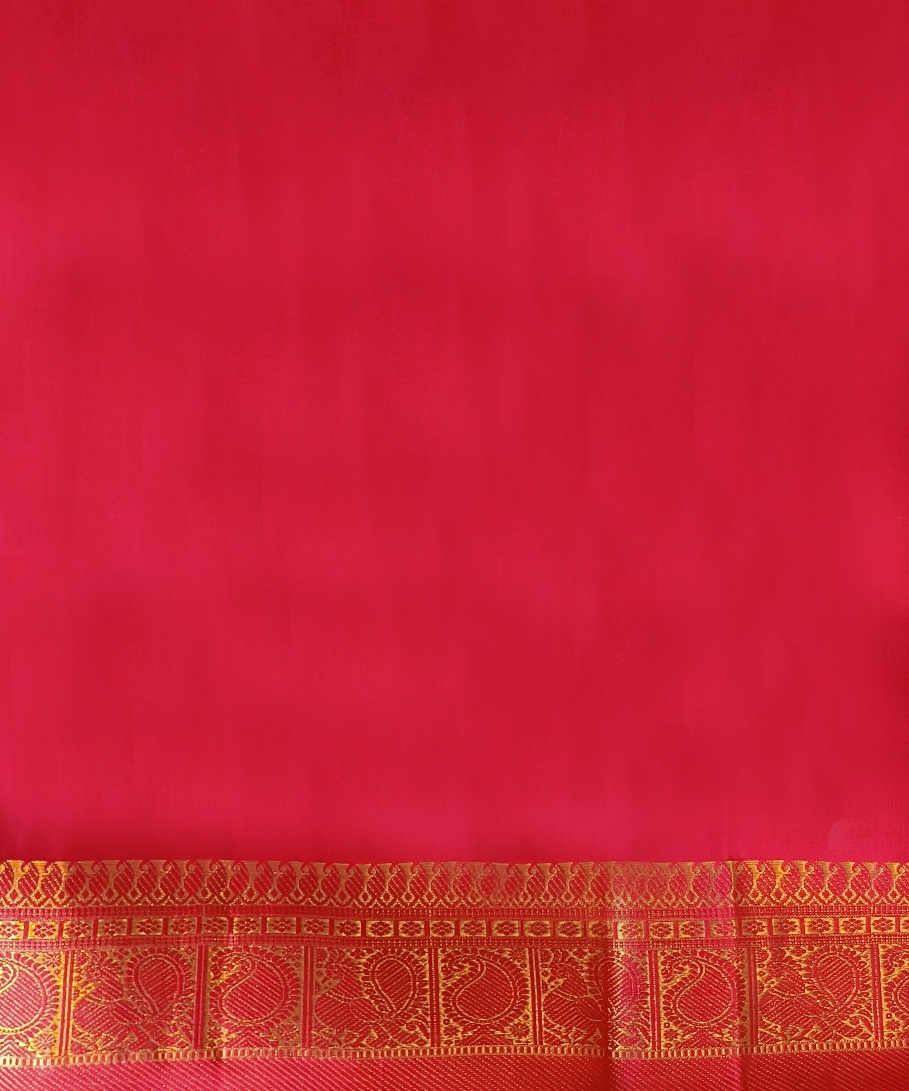 Maroon Handloom Pure Silk Kanjivaram Saree With Allover Checks Annapakshi And Rudraksh Motifs