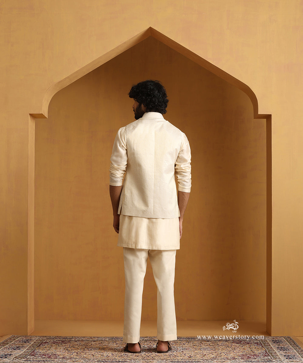 Offwhite_Hand_Embroidered_Chanderi_Kurta_Set_With_Tissue_Nehru_Jacket_And_Embroidered_Buttons_WeaverStory_04