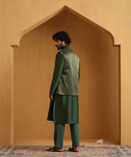 Green_Hand_Embroidered_Chanderi_Kurta_Set_With_Tissue_Nehru_Jacket_And_Embroidered_Bottons_WeaverStory_04