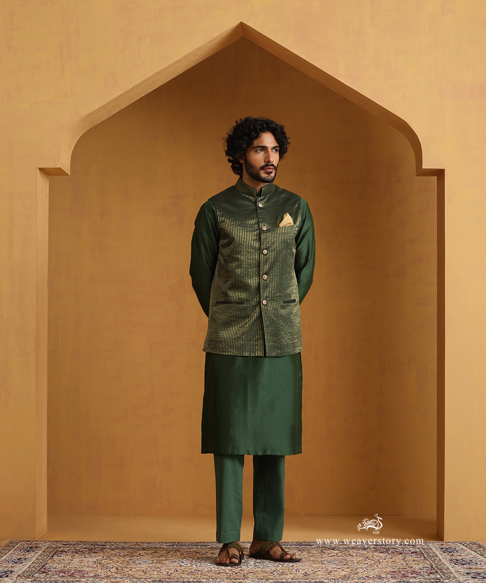 Green_Hand_Embroidered_Chanderi_Kurta_Set_With_Tissue_Nehru_Jacket_And_Embroidered_Bottons_WeaverStory_05