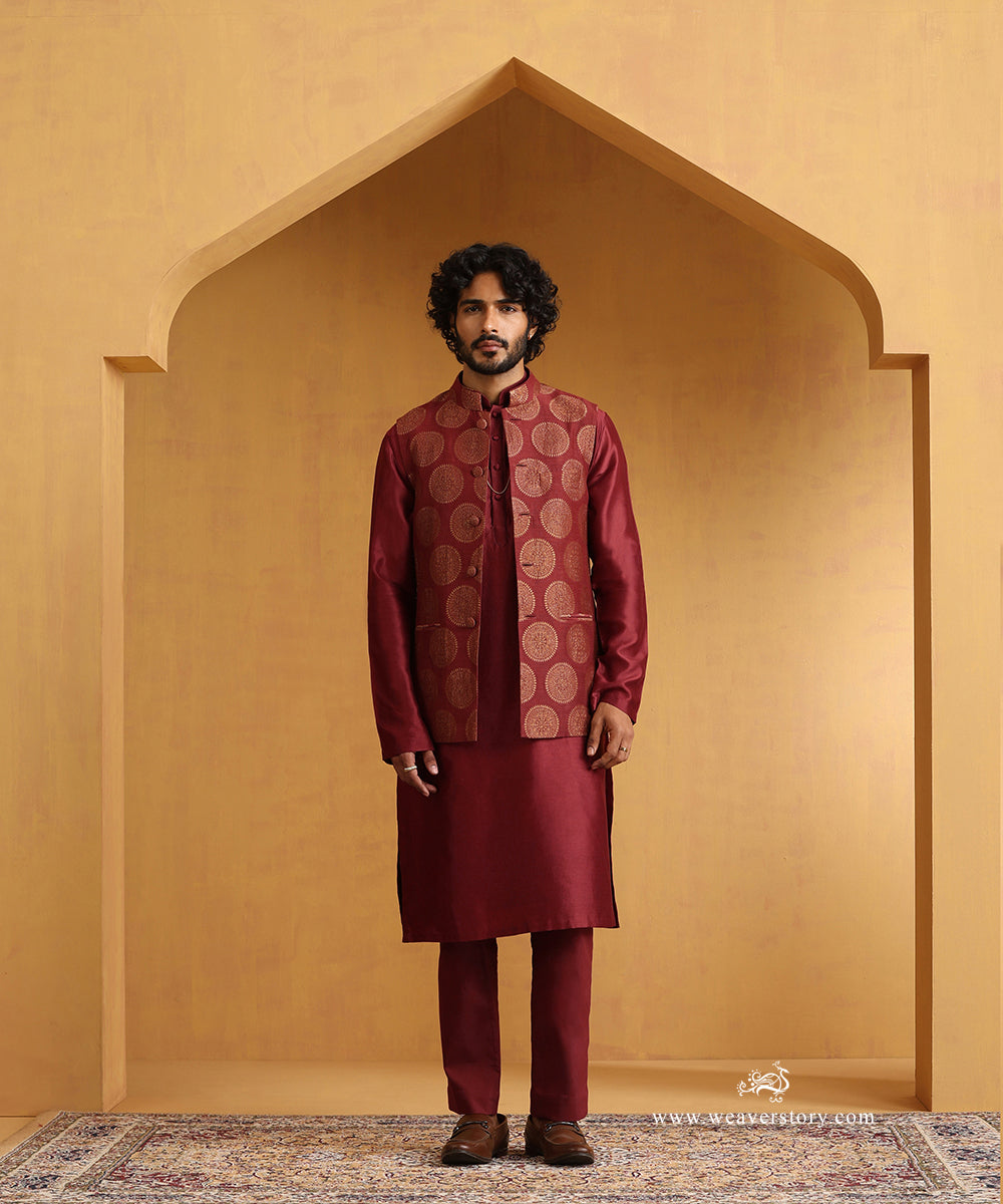 Maroon_Hand_Embroidered_Chanderi_Kurta_Set_With_Moonga_Silk_Nehru_Jacket_WeaverStory_05