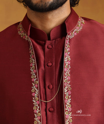 Maroon_Hand_Embroidered_Chanderi_Kurta_Set_With_Chanderi_Silk_Bandgala_Nehru_Jacket_WeaverStory_06