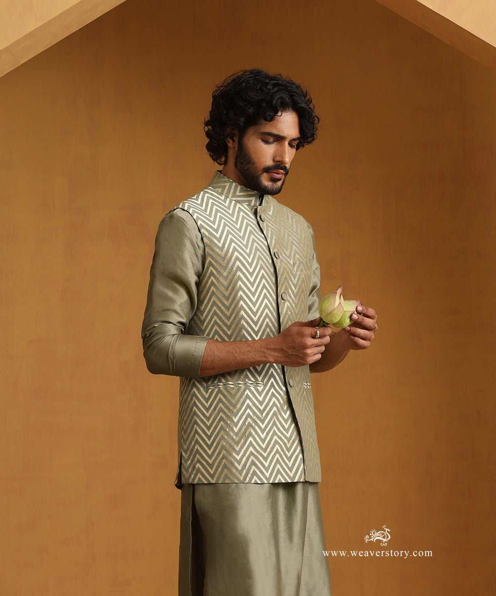 Moss_Green_Hand_Embroidered_Chanderi_Kurta_Set_With_Moonga_Silk_Nehru_Jacket_WeaverStory_02