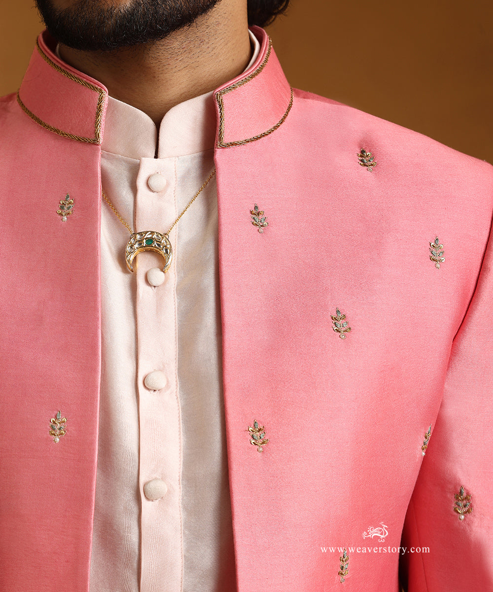 Pink_Chanderi_Kurta_Set_With_Bandhgala_Jacket_With_Embroidered_Collar_WeaverStory_06