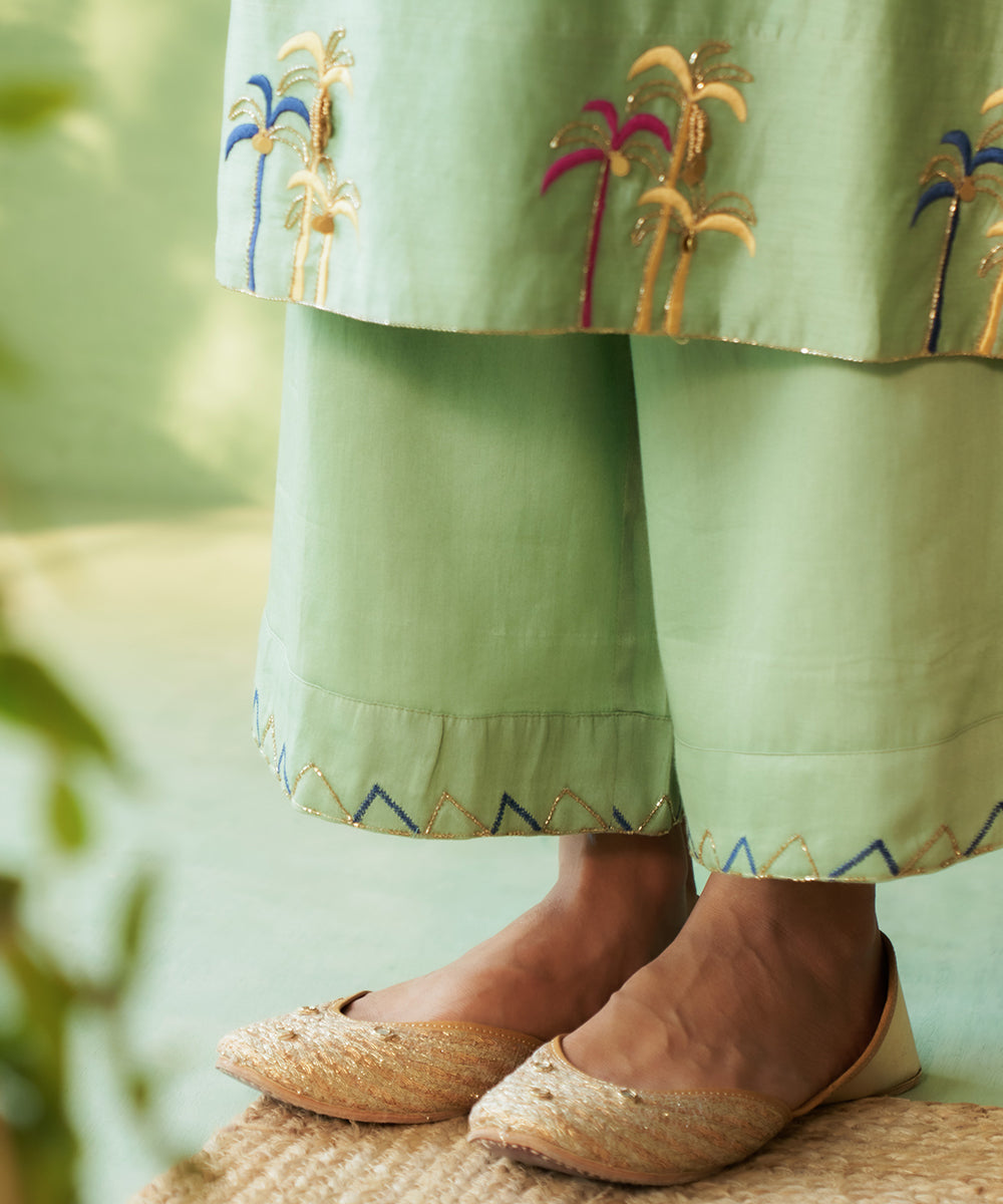 Kinaara Tea Green Kurta Set