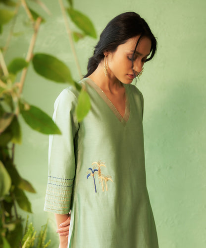 Kinaara Tea Green Kurta Set