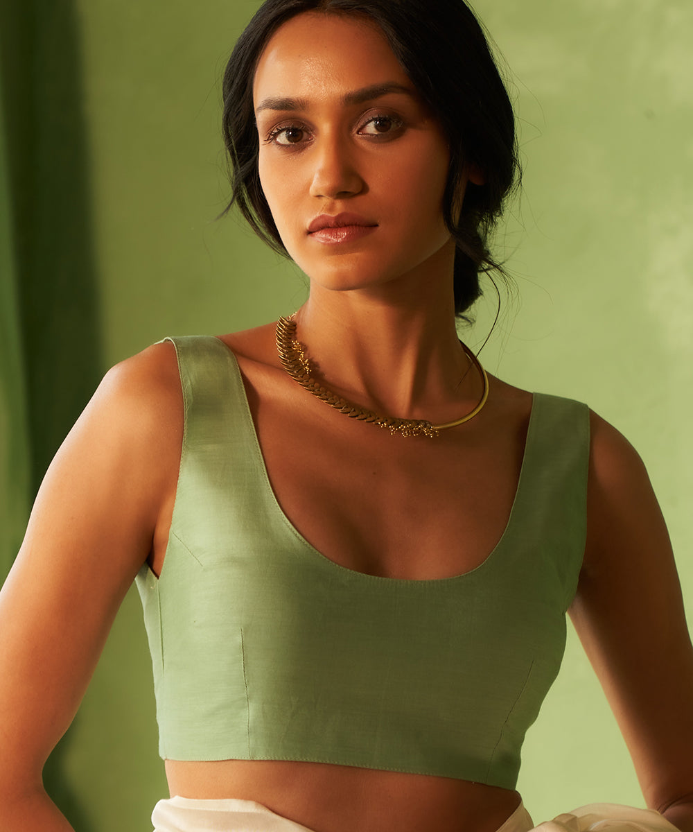 Kinaara White &amp; Tea Green Chanderi Relaxed Fit Embroidered Saree