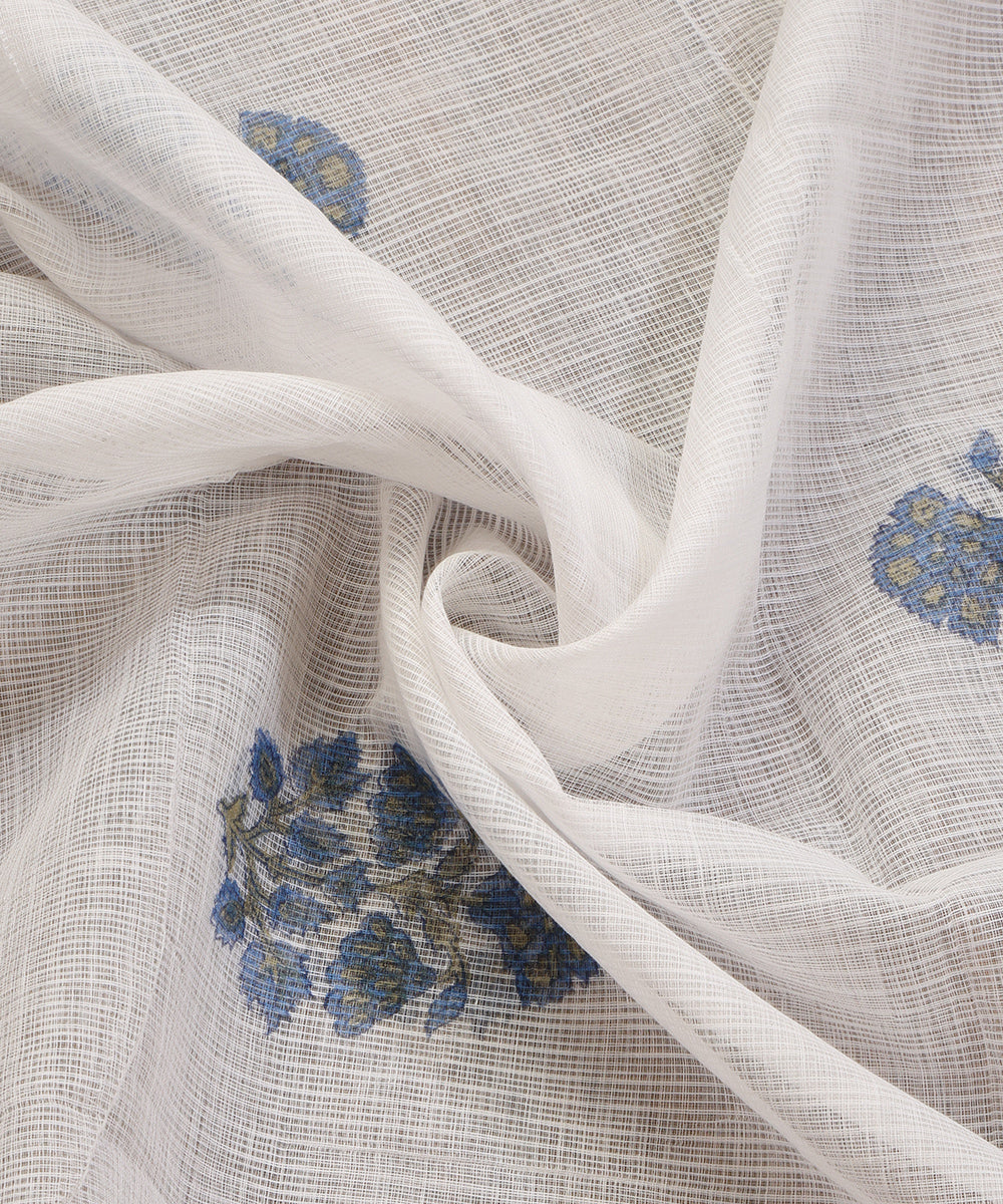 White_Cotton_Kota_Doria_Dupatta_With_Blue_Floral_Hand_Block_Printing_WeaverStory05