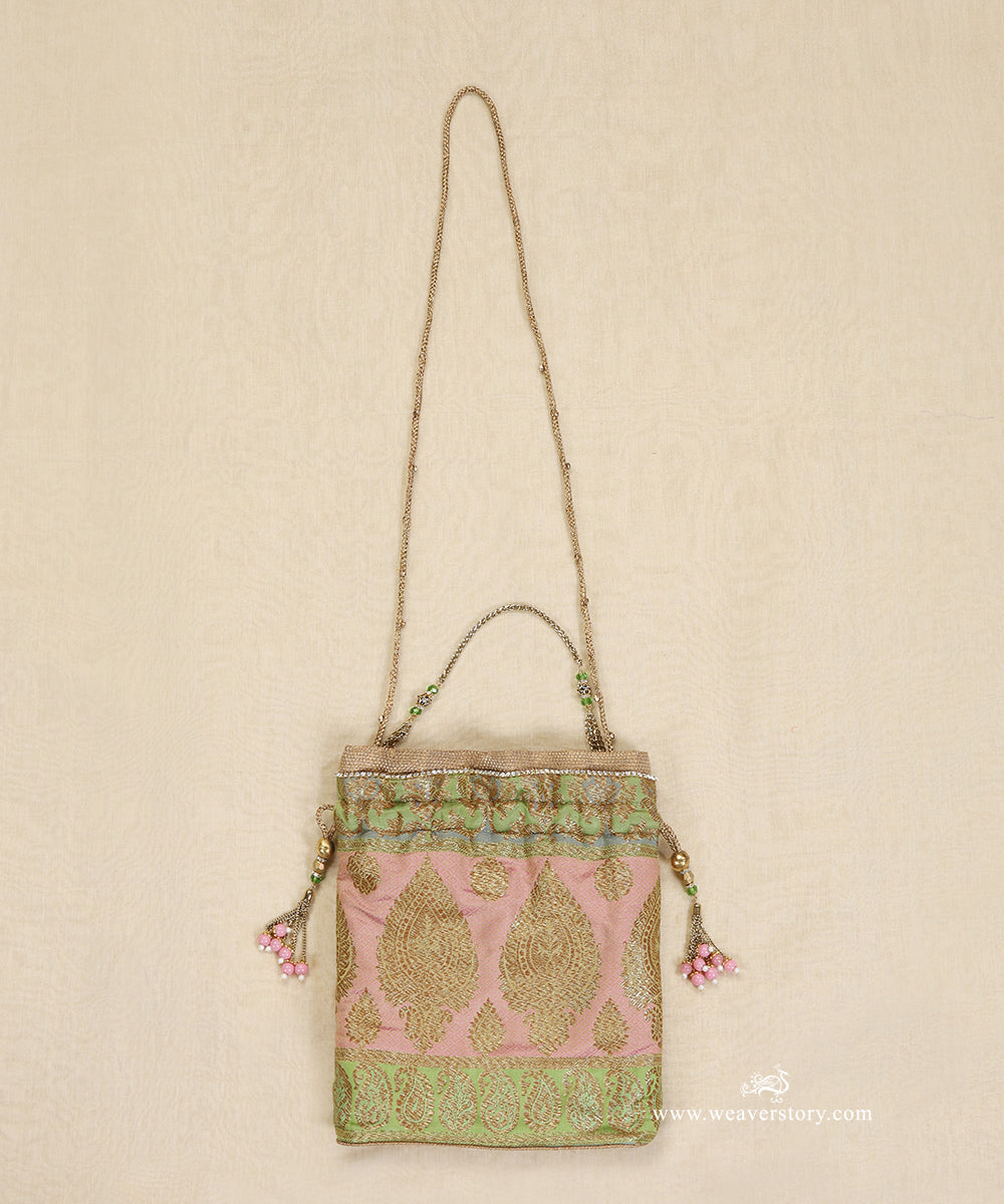 Light_Pink_And_Green_Brocade_Potli_With_Paisley_Motif_WeaverStory_03