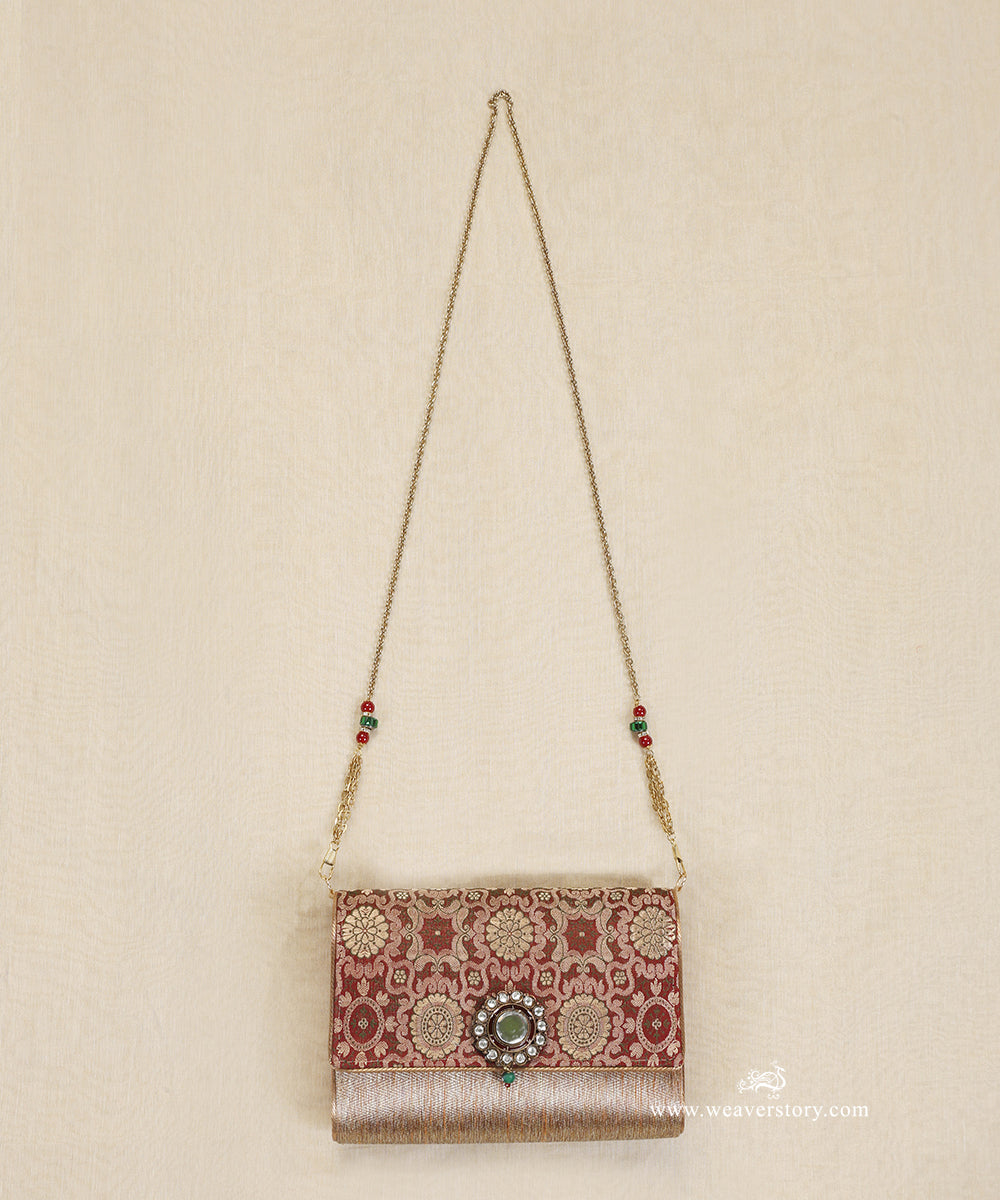 Red_And_Gold_Brocade_Purse_With_Kundan_Detailing_WeaverStory_03