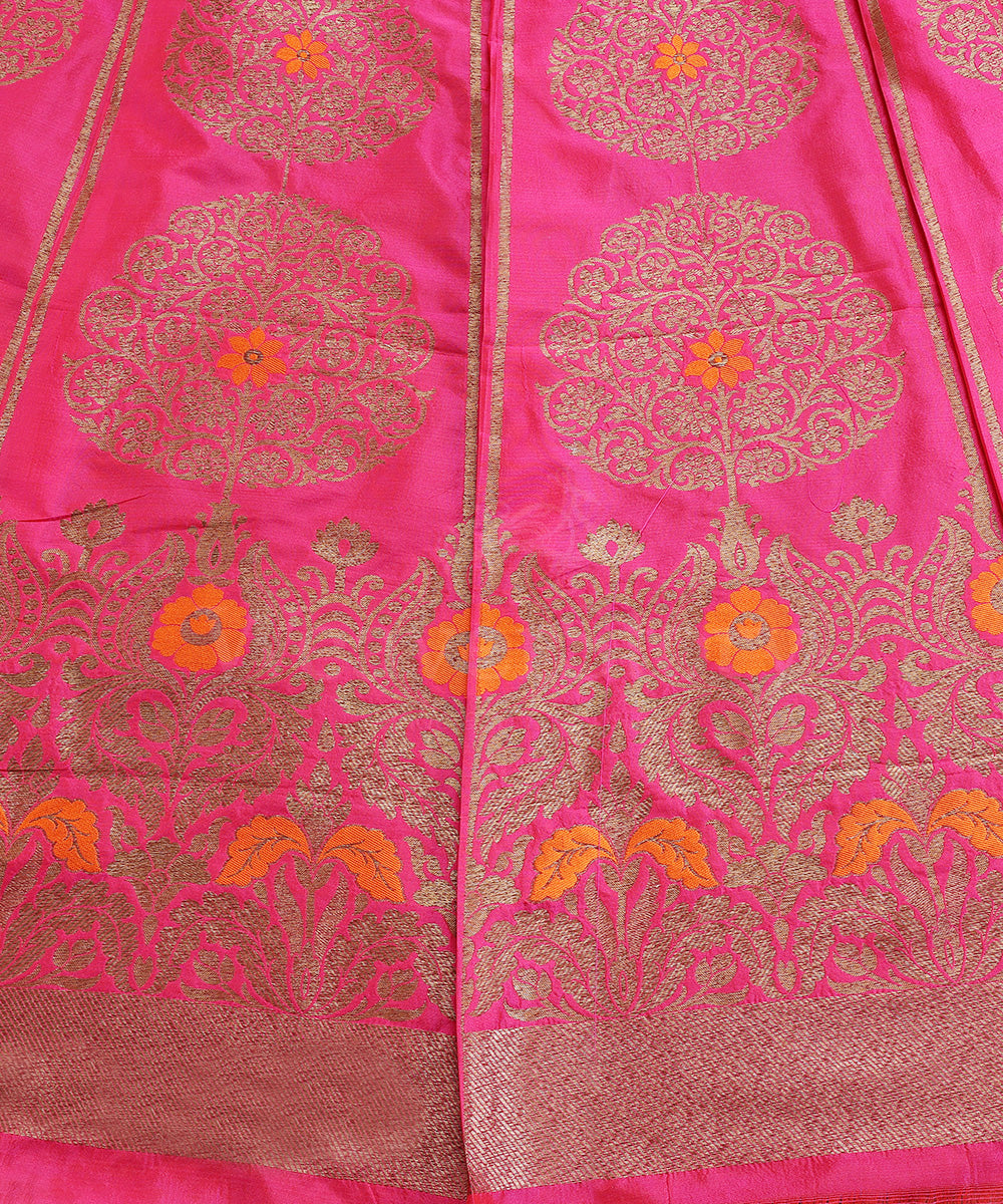 Handloom_Magenta_Pure_Katan_Silk_Antique_Zari_Banarasi_Lehenga_With_Orange_Meena_WeaverStory_04