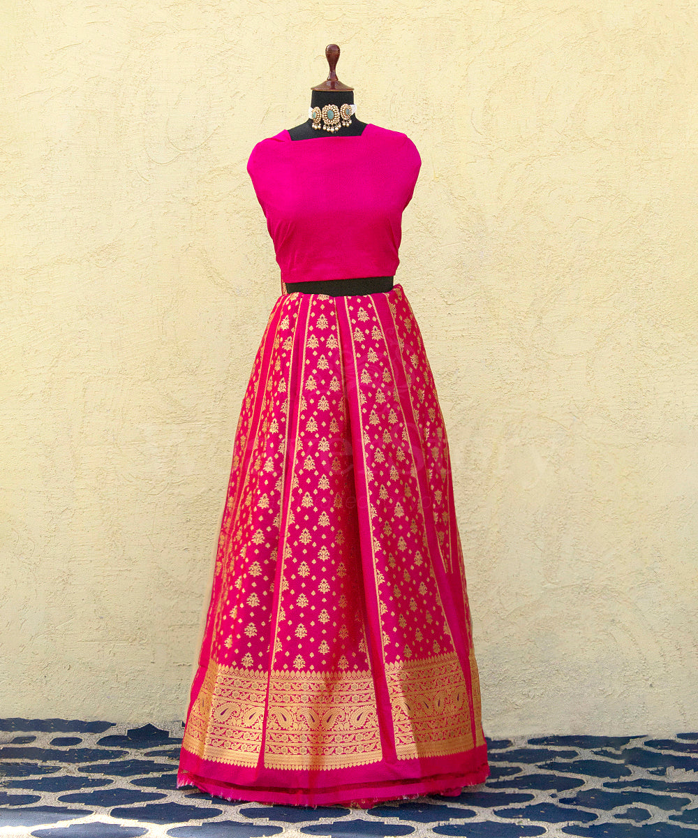 Handloom_Rani_Pink_18_Kali_Banarasi_Lehenga_With_Meenakari_Work_WeaverStory_03