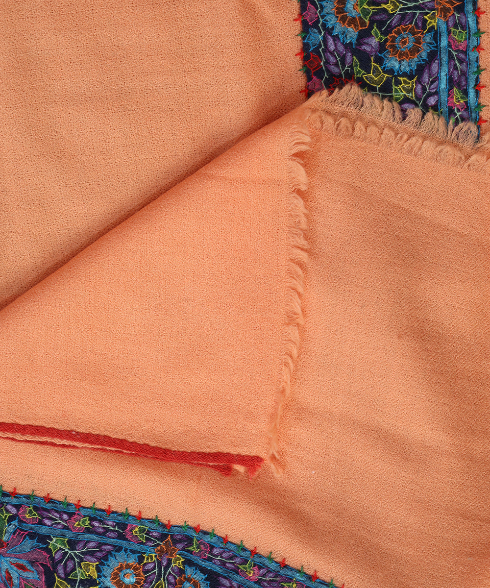 Peach_Handwoven_Pure_Pashmina_Stole_With_Blue_Hand_Appliqued_Kashidakari_Border_WeaverStory_04