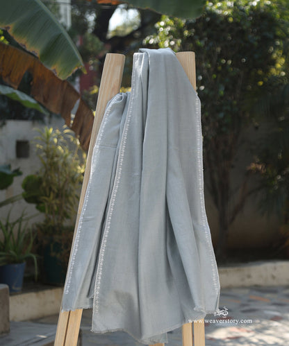 Ice_Blue_Handwoven_Pure_Pashmina_Shawl_With_Soznikari_Border_WeaverStory_01