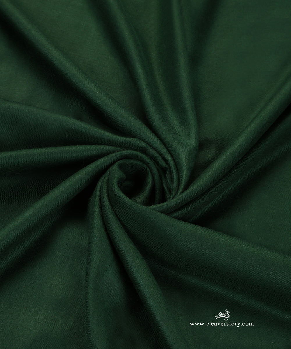 Dark_Green_Handwoven_Pure_Pashmina_Shawl_With_Soznikari_Border_WeaverStory_05