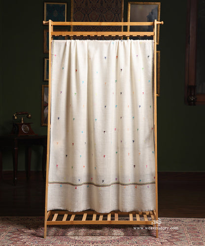 Off_White_Pure_Pashmina_Shawl_With_Booti_Border_WeaverStory_02