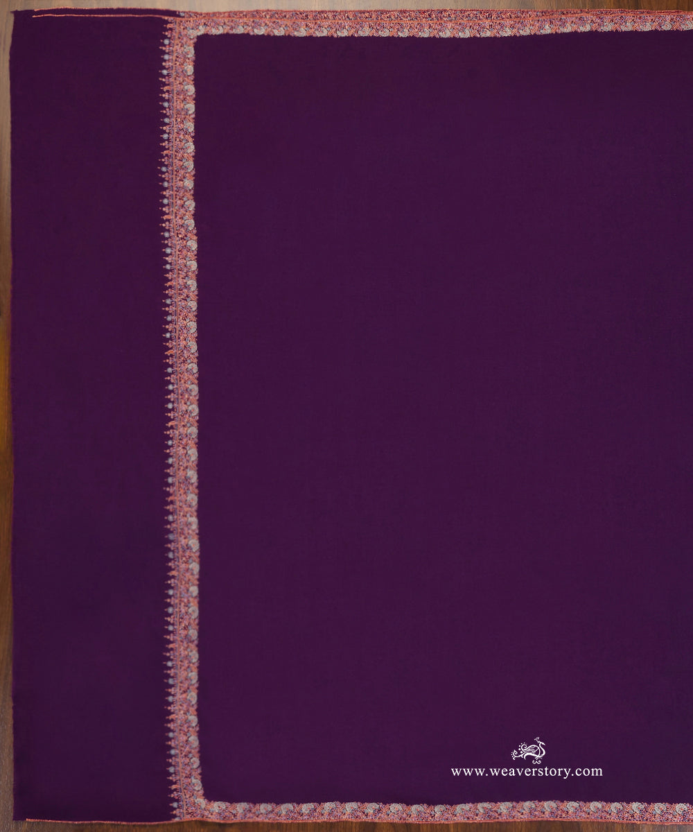 Purple_Pure_Pashmina_Shawl_With_Sozini_Border_WeaverStory_03