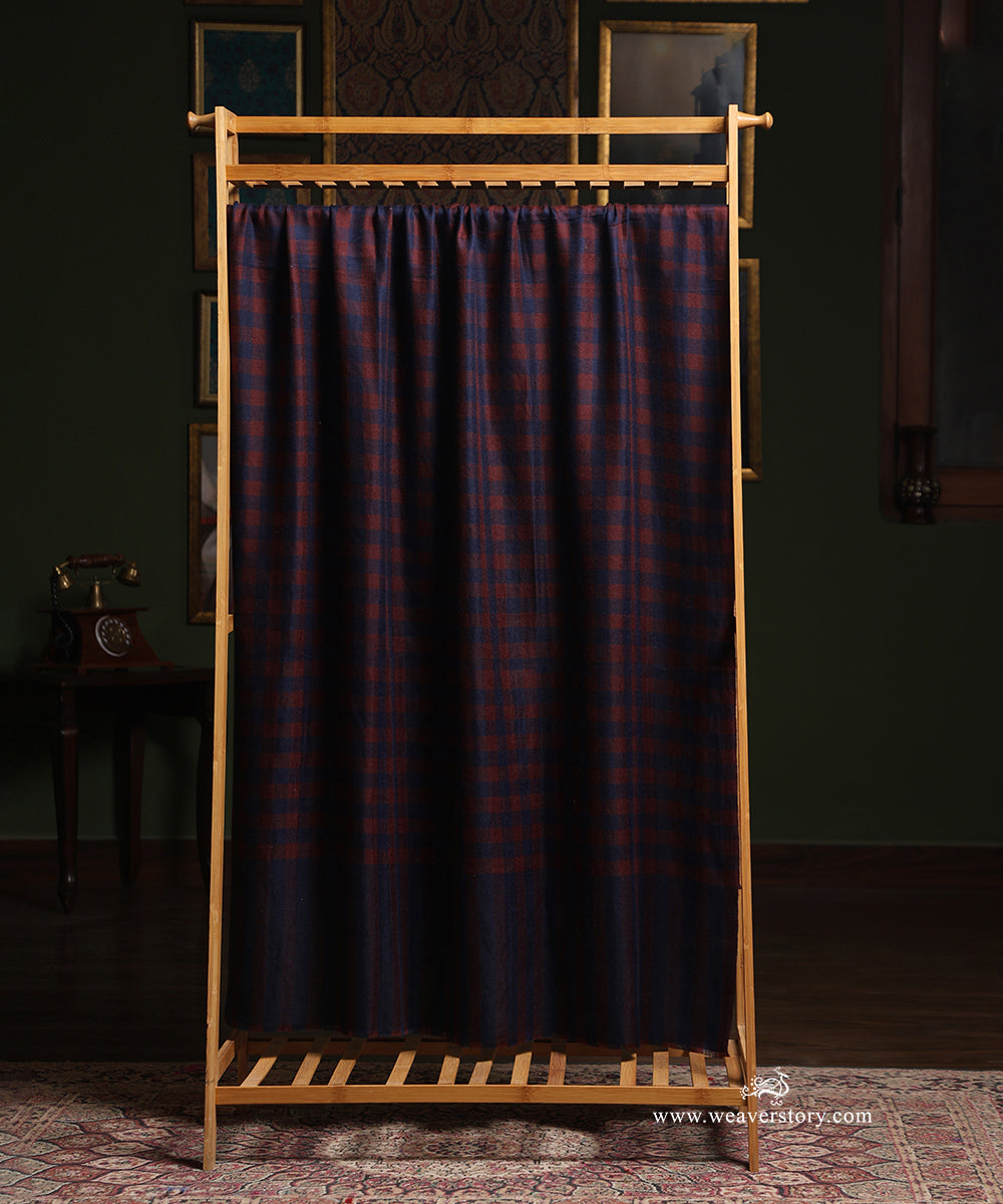 Blue_And_Maroon_Checkered_Pure_Pashmina_Shawl_With_Ikat_Weaving_WeaverStory_02
