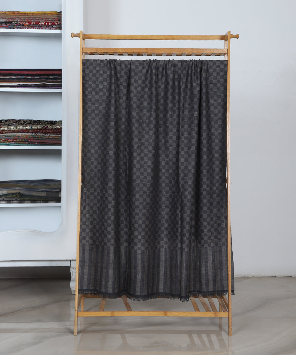 Grey_And_Black_Handwoven_Checkered_Pashmina_Shawl_WeaverStory_02
