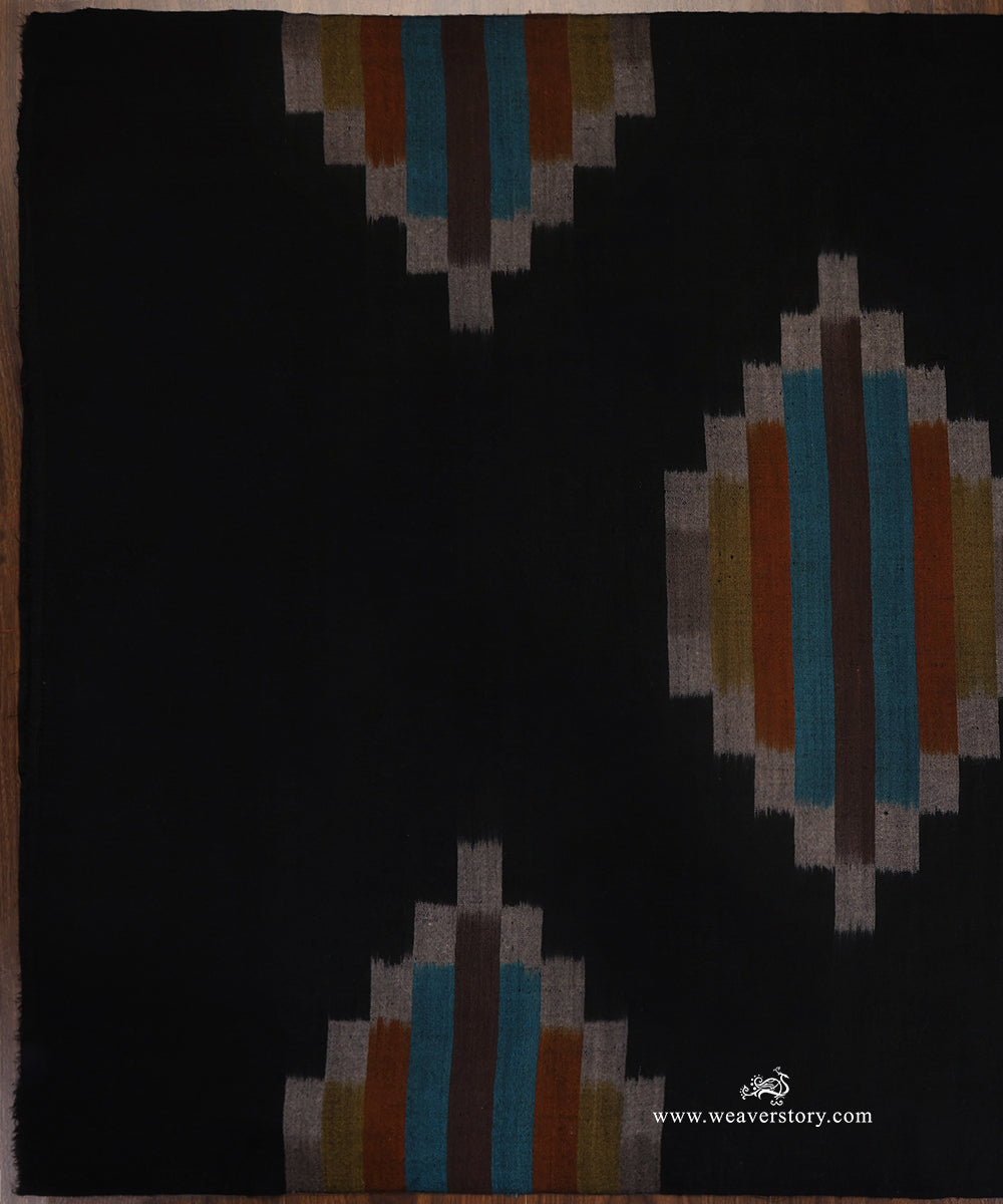 Black_Pure_Pashmina_Shawl_With_Colourful_Ikat_Weaving_WeaverStory_03