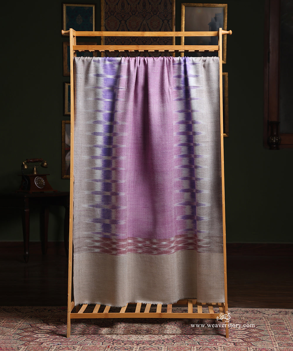 Multicoloured_Pure_Pashmina_Shawl_With_Ikat_Weaving_WeaverStory_02