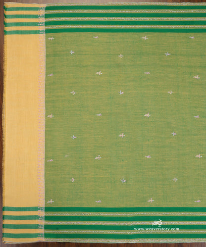 Green_Pure_Pashmina_Shawl_With_Ikat_Weaving_And_Soznikari_Booti_WeaverStory_03