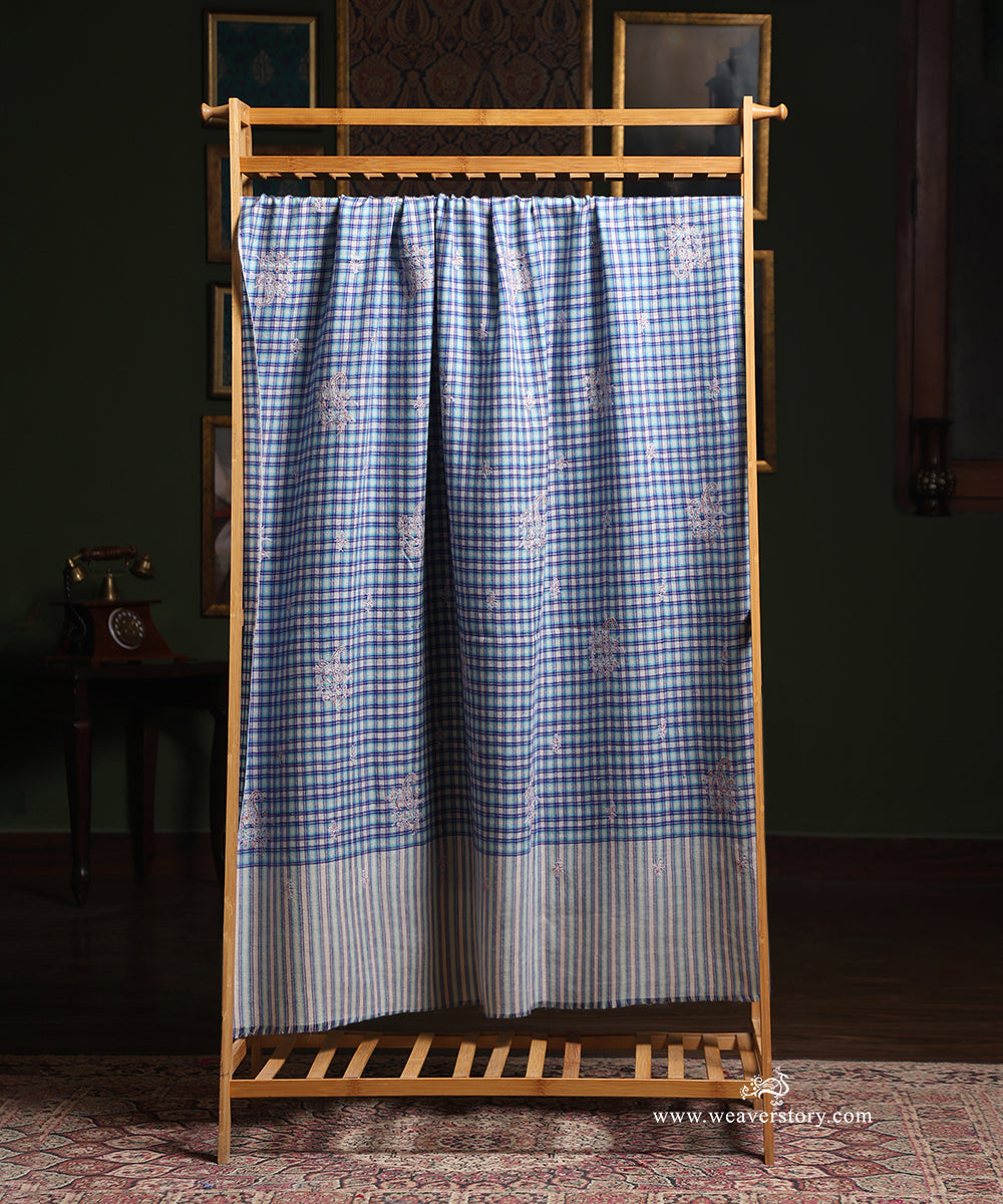 Blue_Checkered_Pure_Pashmina_Shawl_With_Ikat_Weaving_And_Soznikari_Booti_WeaverStory_02
