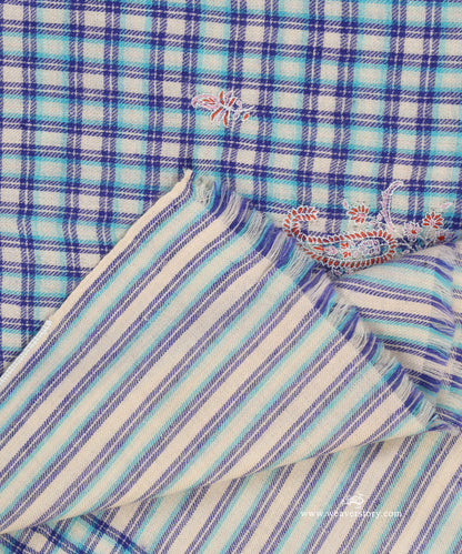 Blue_Checkered_Pure_Pashmina_Shawl_With_Ikat_Weaving_And_Soznikari_Booti_WeaverStory_05