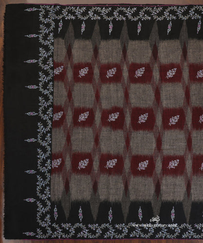 Black_Pure_Pashmina_Shwal_With_Ikat_Weaving_WeaverStory_03