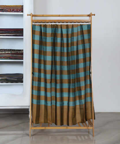 Multicoloured_Handwoven_Pure_Pashmina_Shawl_With_Chekered_Ikat_Weaving_WeaverStory_02