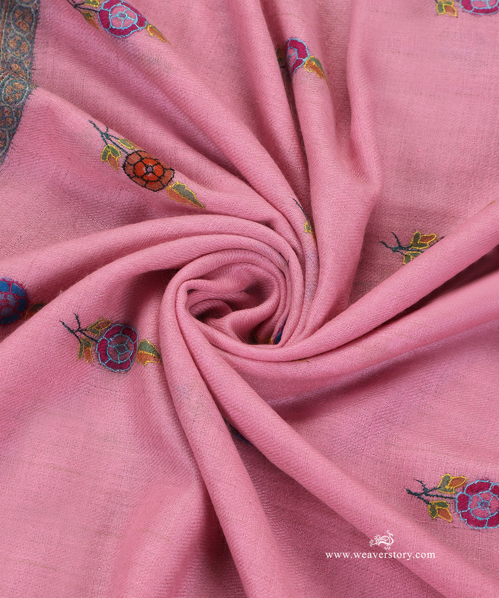 Handwoven_Pink_Pure_Pashmina_Shawl_With_Multicolor_Sozni_Booti_WeaverStory_05