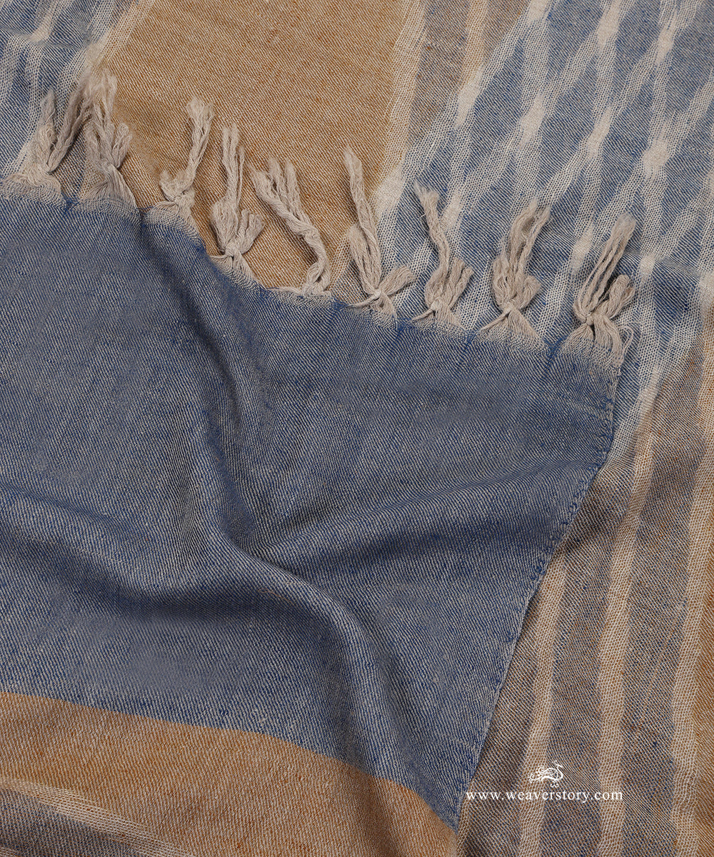 Blue_Handwoven_Gents_Ikkat_Design_Pure_Pashmina_Shawl_WeaverStory_04