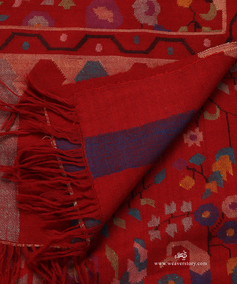 Red_Handwoven_Pure_Pashmina_Shawl_With_Kani_Weave_WeaverStory_04