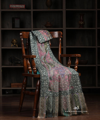 Black_Handwoven_Unisex_Pure_Pashmina_Shawl_With_Kalamkari_And_Soznikari_WeaverStory_01