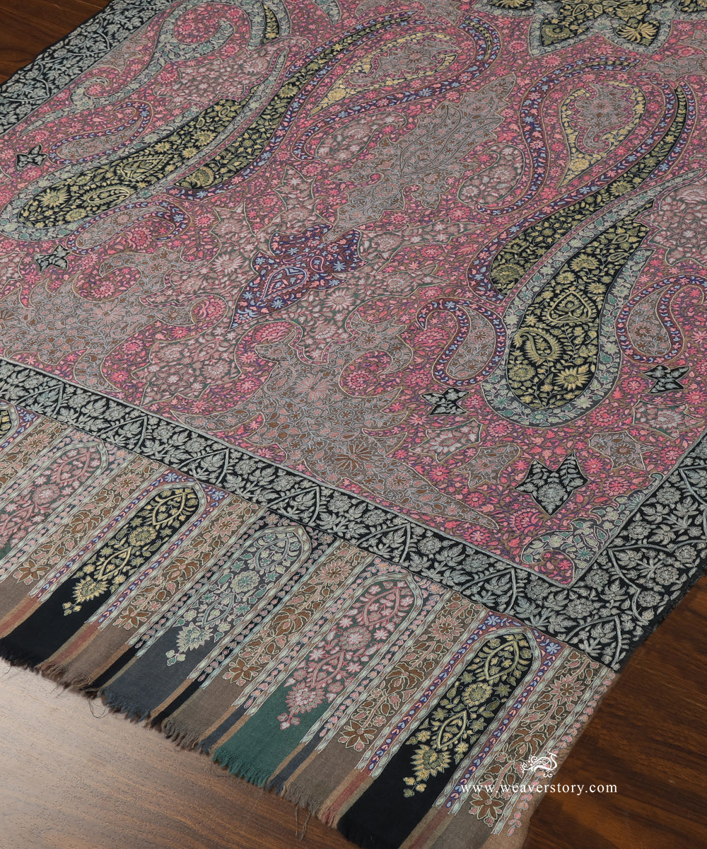 Black_Handwoven_Unisex_Pure_Pashmina_Shawl_With_Kalamkari_And_Soznikari_WeaverStory_03