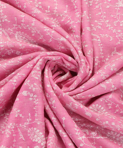 Pink_Handwoven_Pure_Pashmina_Shawl_With_Full_Soznikari_Jaal_WeaverStory_05