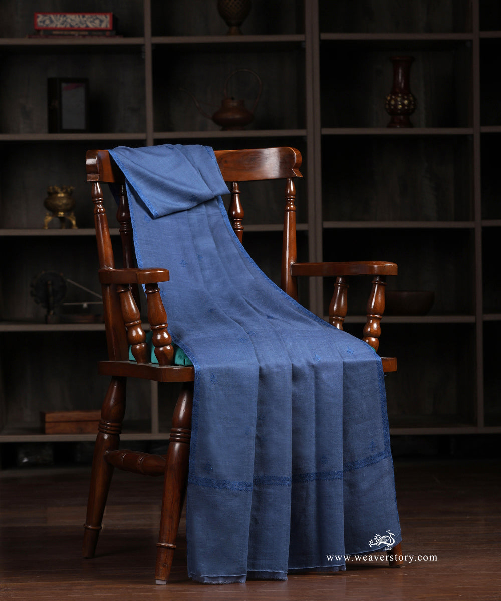 Ocean_Blue_Handwoven_Pure_Pashmina_Shawl_With_Soznikari_Booti_And_Border_WeaverStory_01