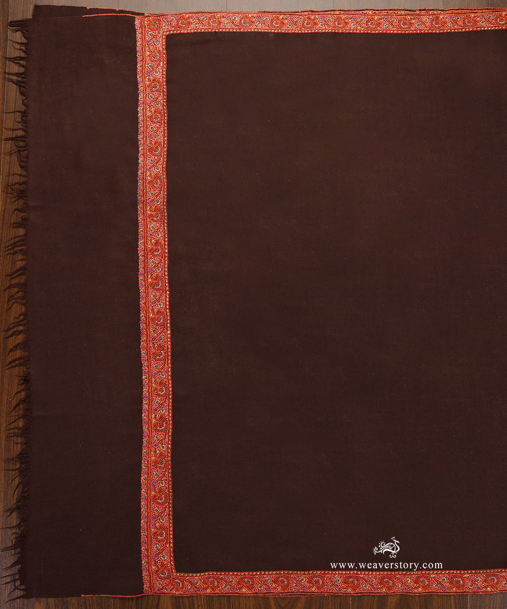 Brown_Handwoven_Pure_Pashmina_Shawl_With_Soznikari_Border_WeaverStory_02