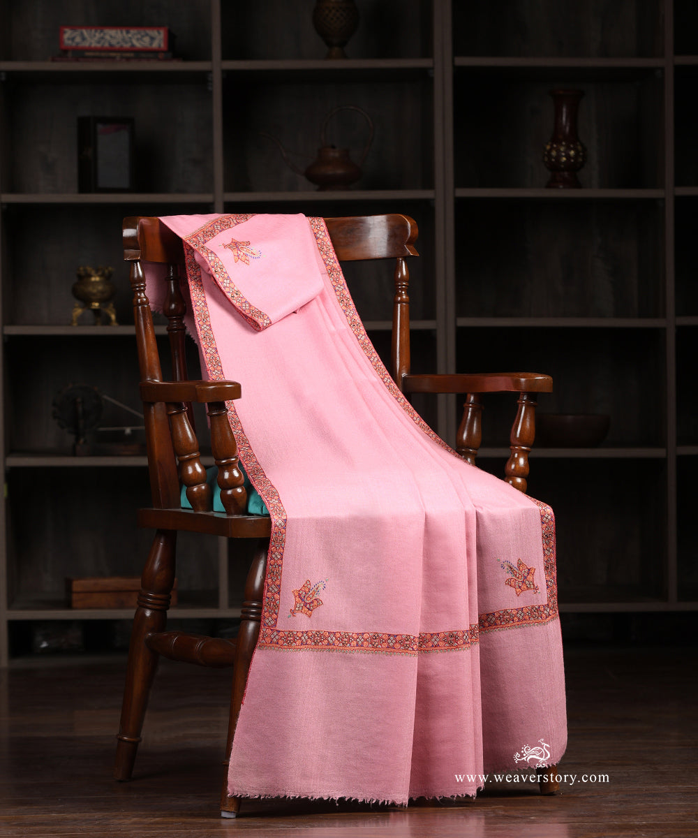 Pink_Handwoven_Pure_Pashmina_Shawl_With_Soznikari_Border_WeaverStory_01