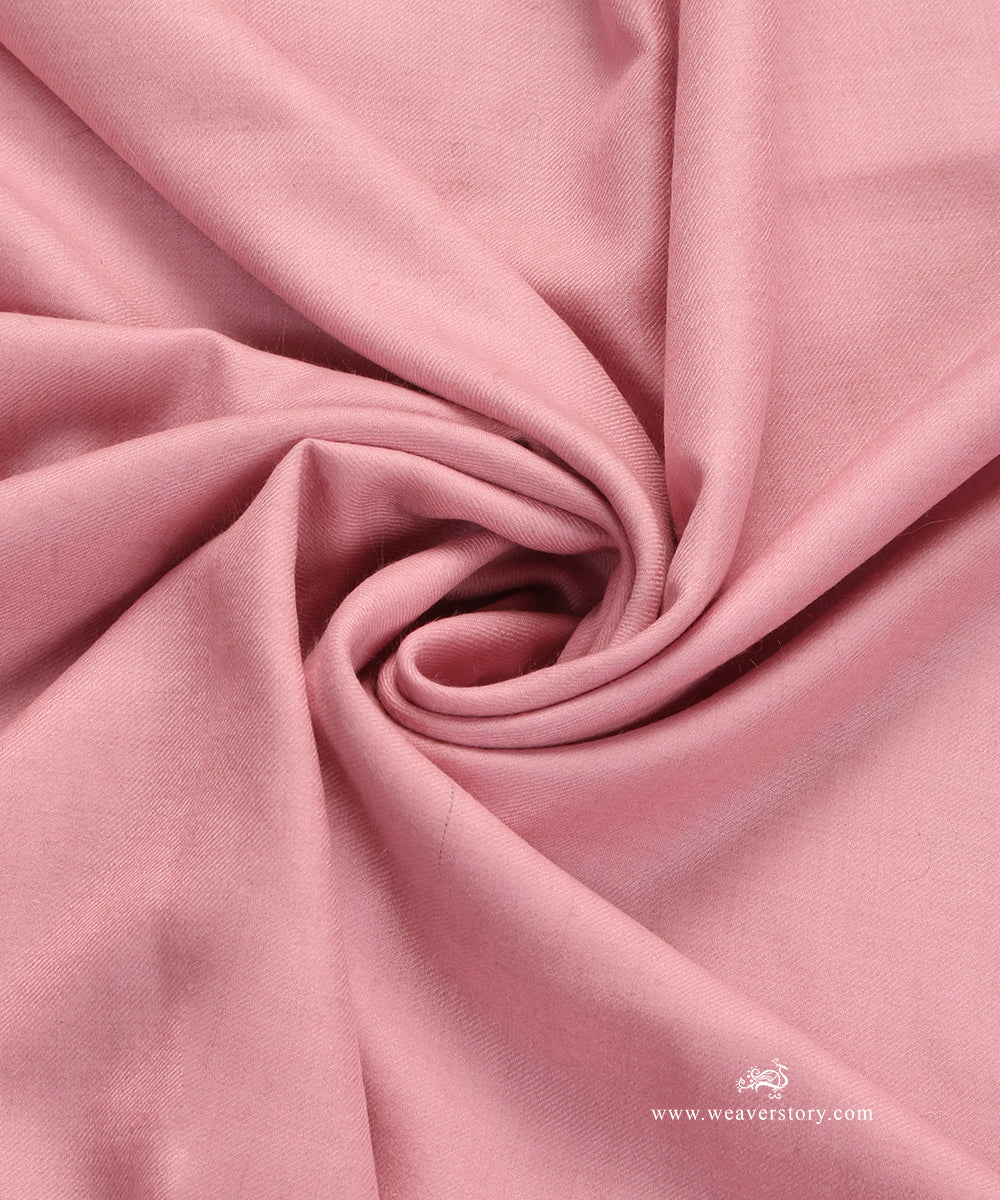 Pink_Handwoven_Pure_Pashmina_Shawl_With_Soznikari_Border_WeaverStory_05