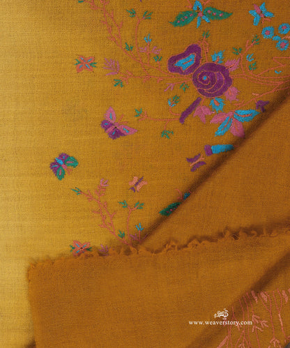 Yellow_Pure_Pashmina_Stole_With_Paper_Mache_Motifs_WeaverStory_05