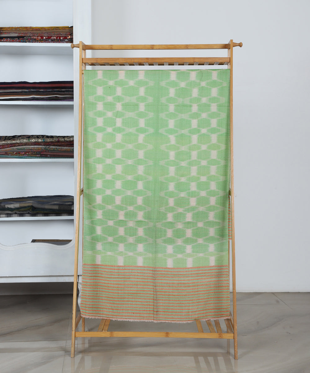 Pastel_Green_Pure_Pashmina_Stole_With_Ikat_Weaving_WeaverStory_02