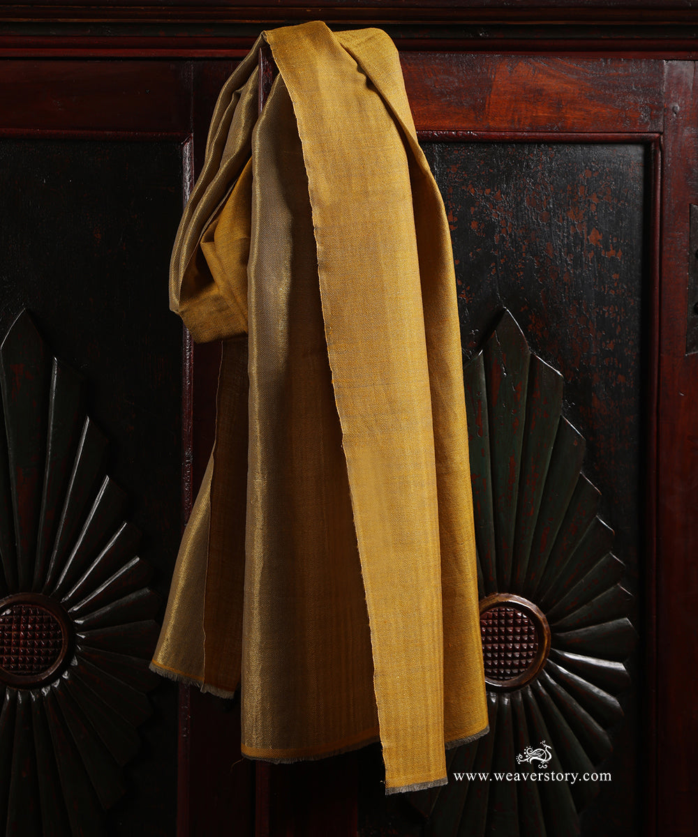 Handwoven_Yellow_Zari_Double_Shade_Pure_Pashmina_Stole_WeaverStory_01