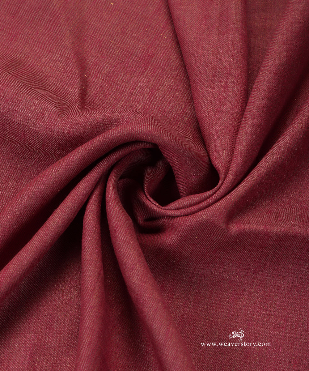 Pink_Handwoven_Zari_Double_Shade_Pure_Pashmina_Stole_WeaverStory_05